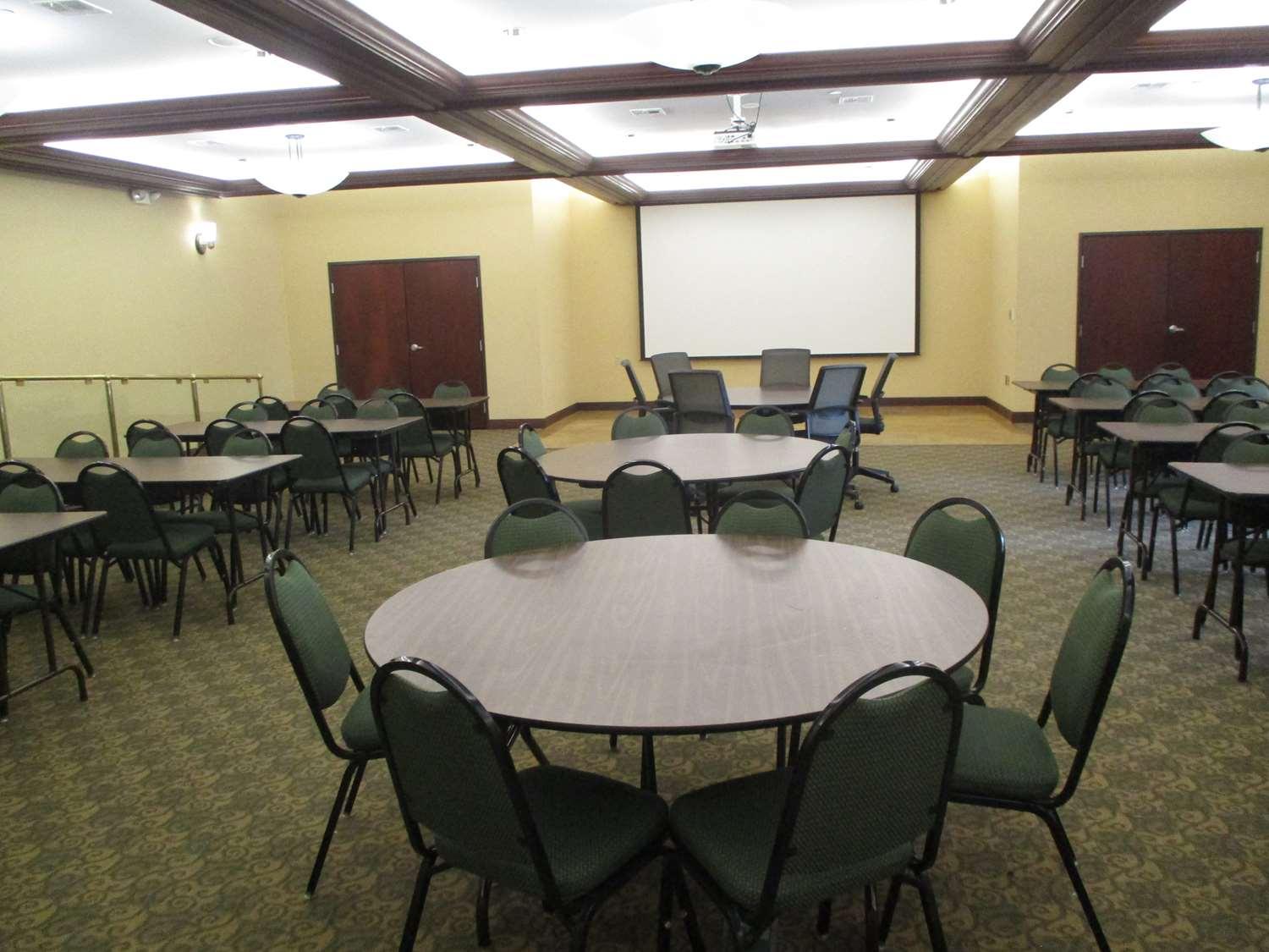 Best Western Coffeyville Central Business District Inn And Suites Bagian luar foto