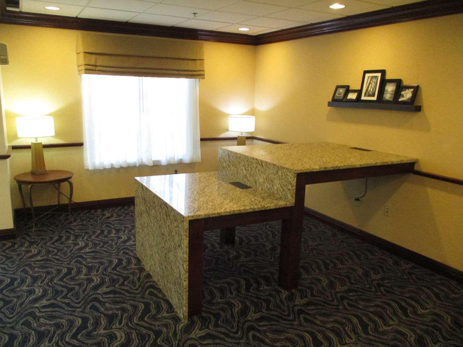 Best Western Coffeyville Central Business District Inn And Suites Bagian luar foto
