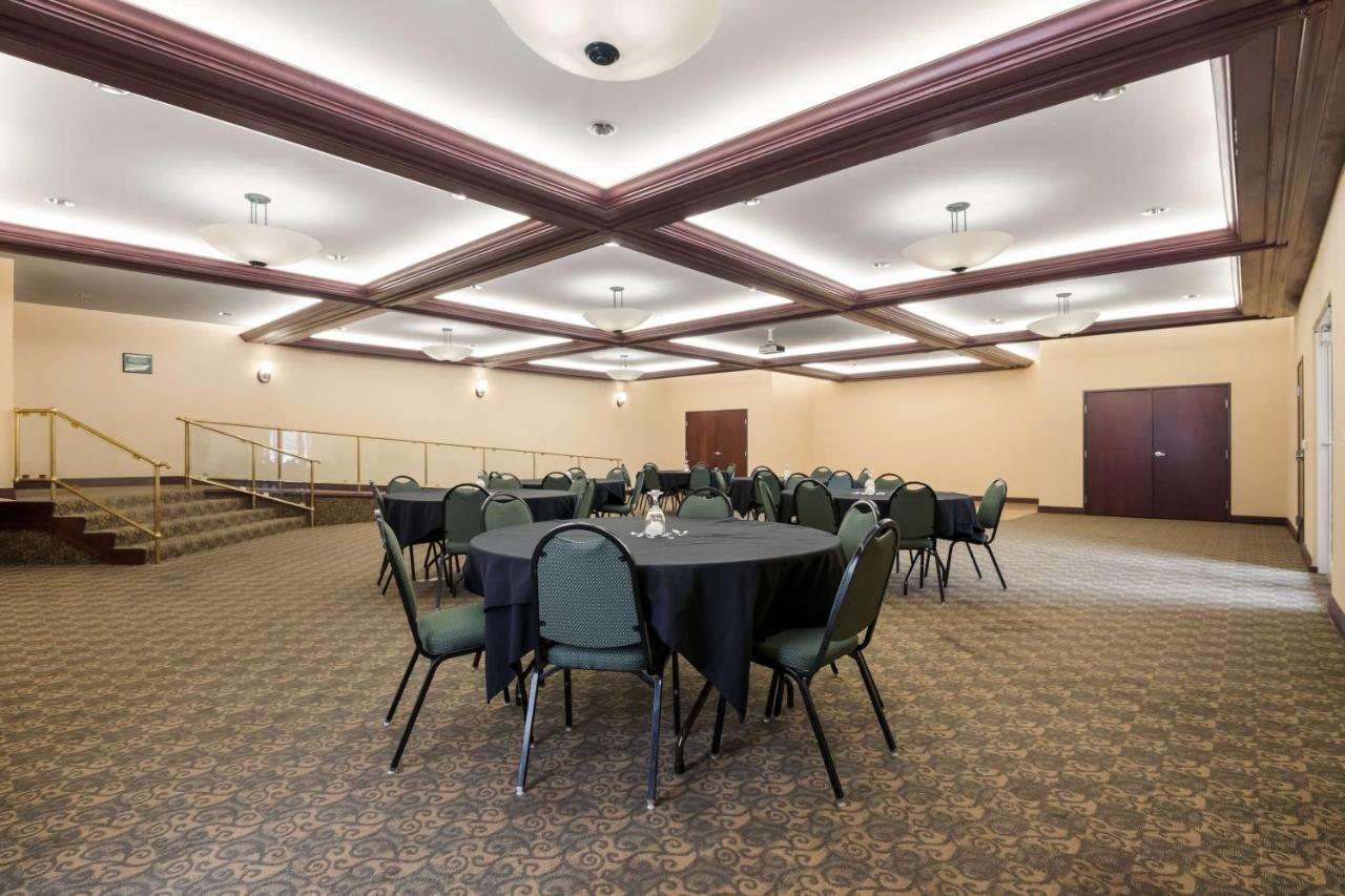 Best Western Coffeyville Central Business District Inn And Suites Bagian luar foto