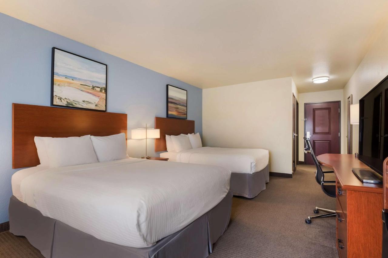 Best Western Coffeyville Central Business District Inn And Suites Bagian luar foto